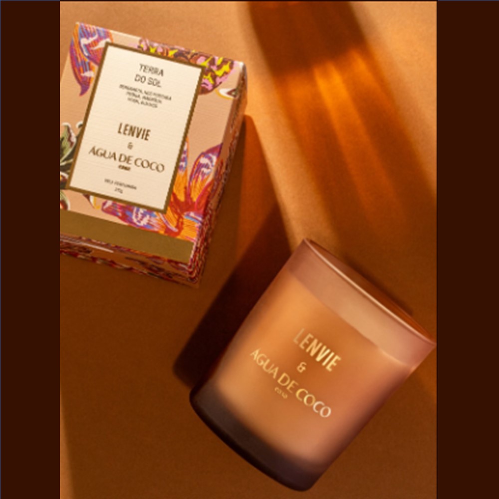 Vela Perfumada Terra do Sol Lenvie + Água de Coco 210g - Imagem 5